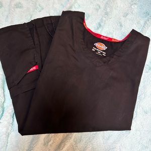 Dickies Scrub Top